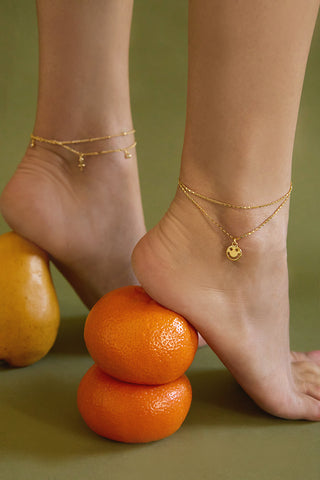 NAiiA Sol Smiley Double Anklet Model image