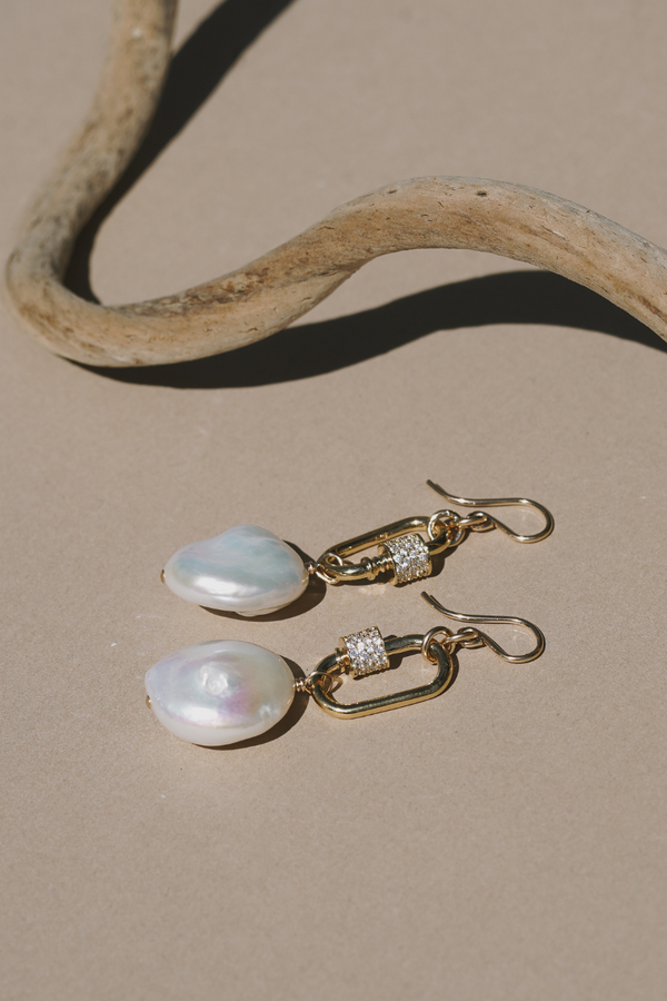 Cara Baroque Pearl Earrings