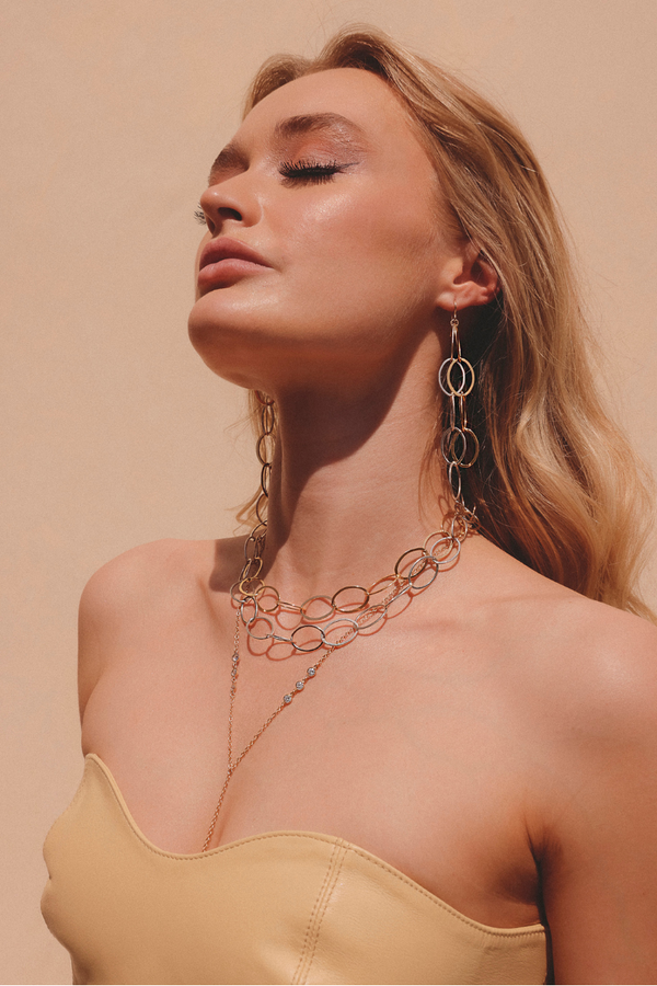 NAiiA elizabeth necklace on model
